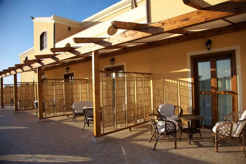 Hotel Raffael Phg Putzu Idu Exterior photo